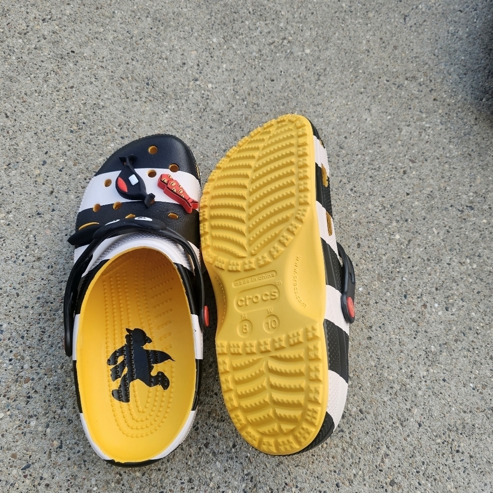 New Crocs McDonald's Sandals Women's Size 8 & 9 - Picture 6 of 14